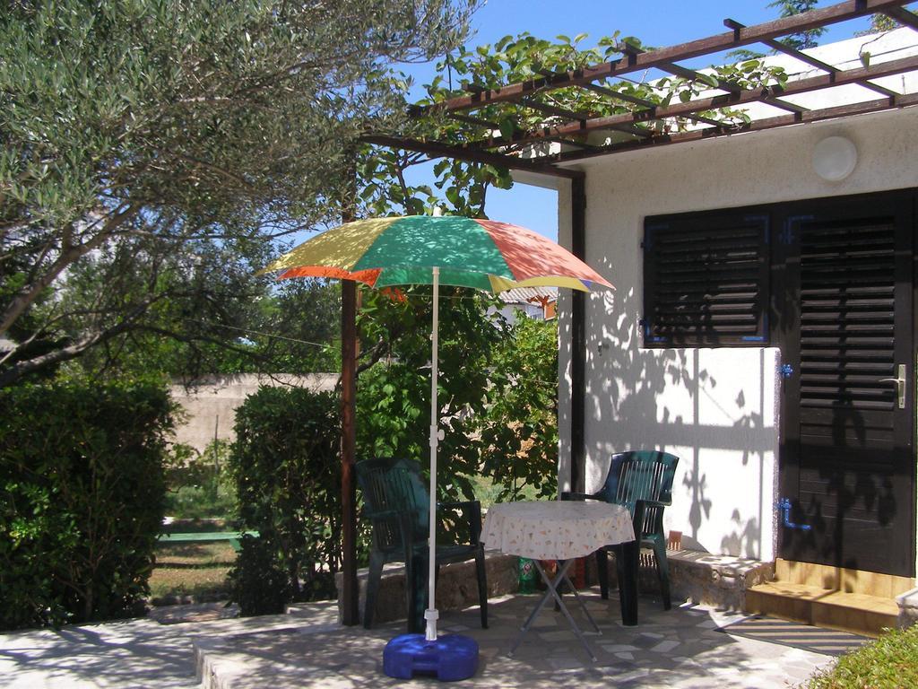 Apartments Dunoti Krk Town Quarto foto